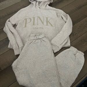 PINK Victoria's Secret Everyday Fleece Set